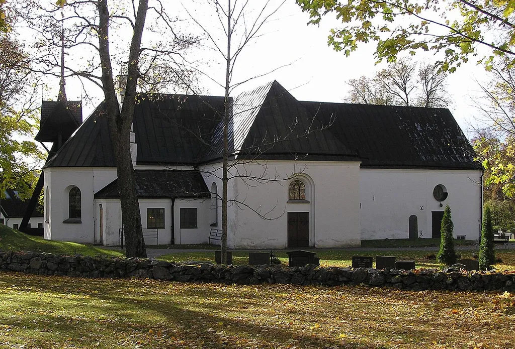 Lilla Malma kyrka, Malmköping. Från nordost.