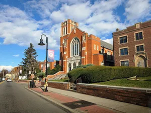 St. John the Evangelist Roman Catholic Church (Bergenfield, New Jersey)