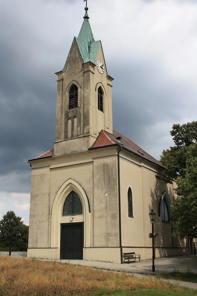 Pfarrkirche zum Hl. Brictius in der Katastralgemeinde Kleinwilfersdorf, Gemeinde Leitzersdorf, Bezirk Korneuburg
