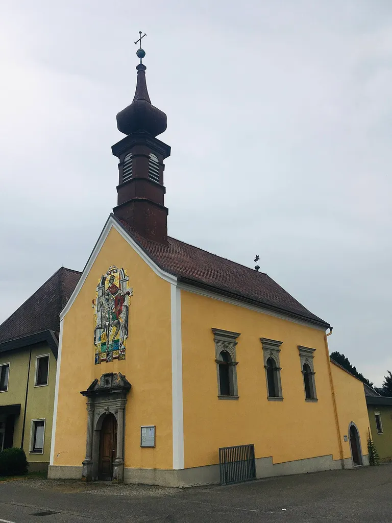 Kath. Filialkirche hl. Martin vom Südwesten gesehen