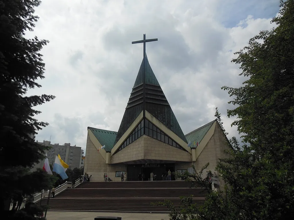 Kościół św. Maksymiliana Kolbego w Krakowie na Mistrzejowicach.