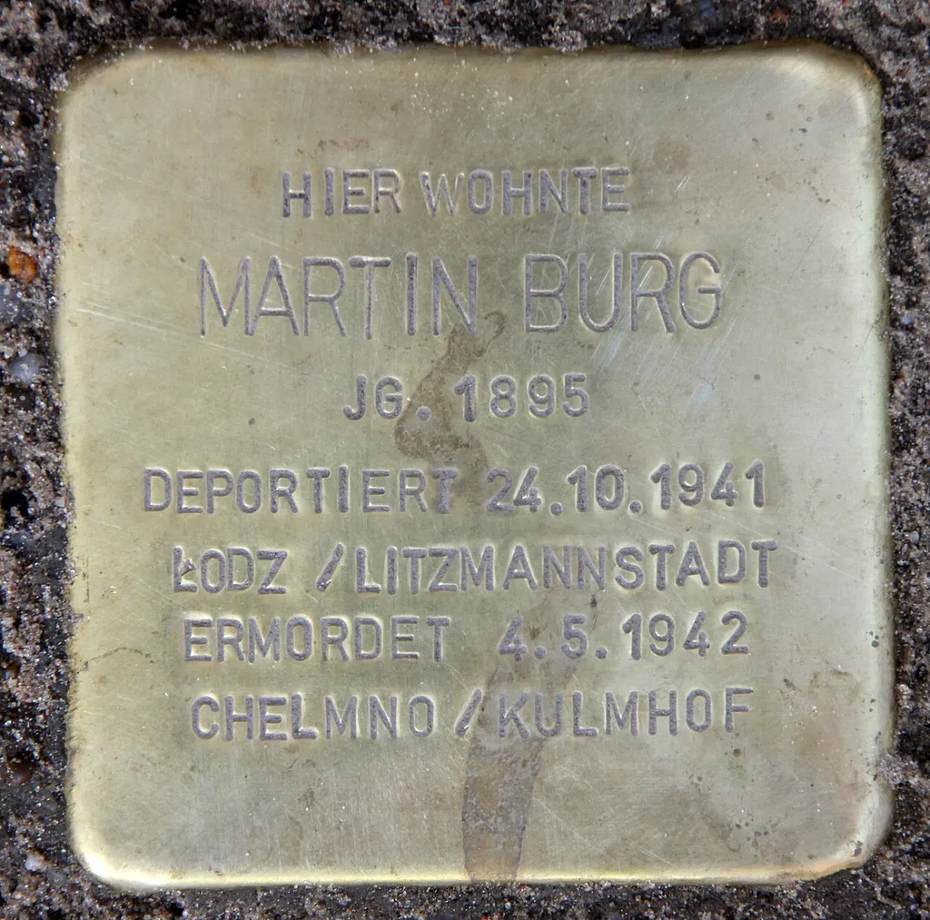 "Stolperstein" (stumbling block), Martin Burg, Hildegardstraße 25, Berlin-Wilmersdorf, Germany