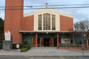 Holy Family Catholic Church