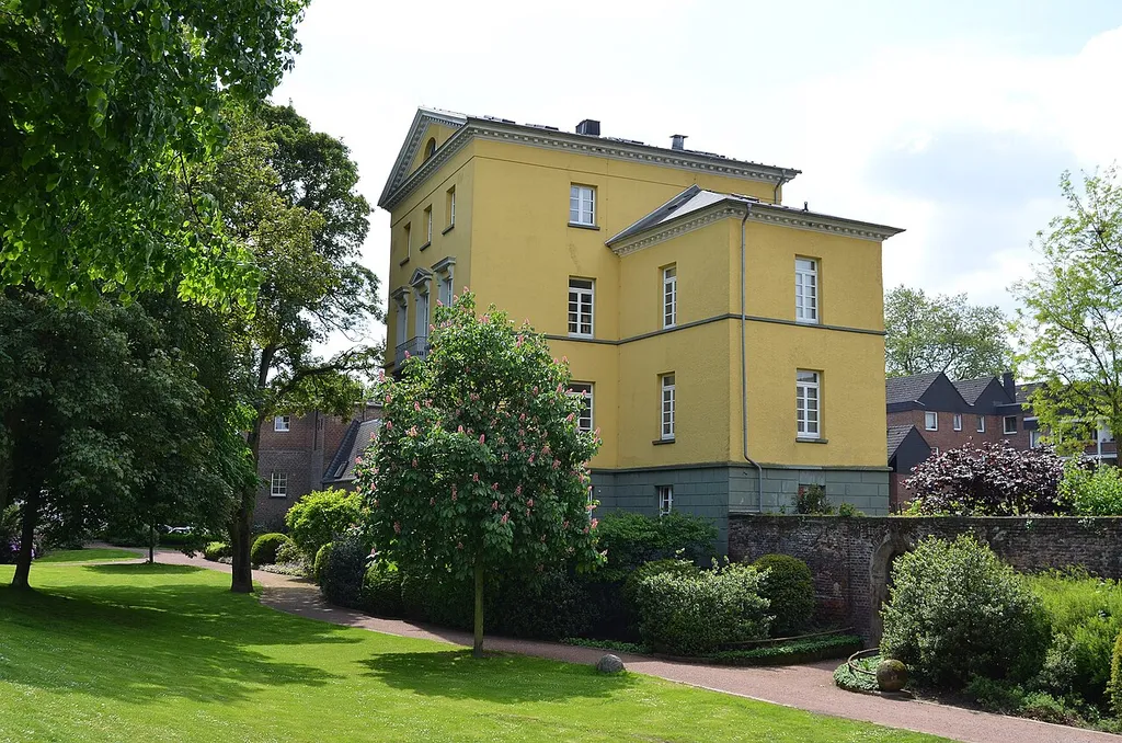 Krefeld (North Rhine-Westphalia, Germany) – district Uerdingen – Uerdingen Castle