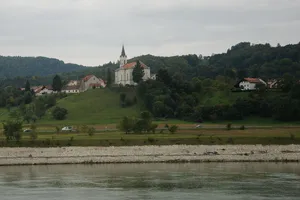 Holy Cross Parish Church