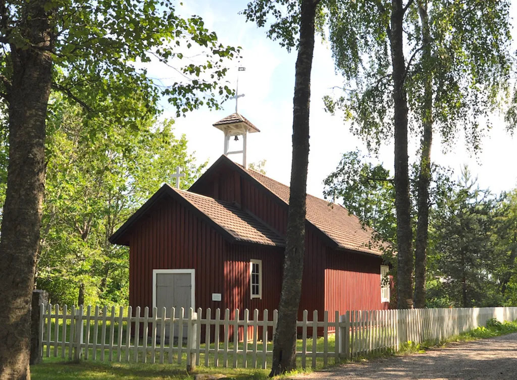 This is a photo of a monument in Finland identified by the ID 'Soukainen church' (Q20249792)