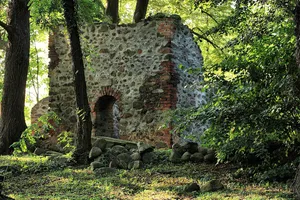 Remains of cemetery church in Kaźmierzów