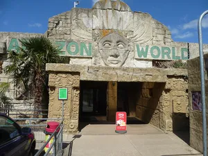 Amazon World Zoo Park