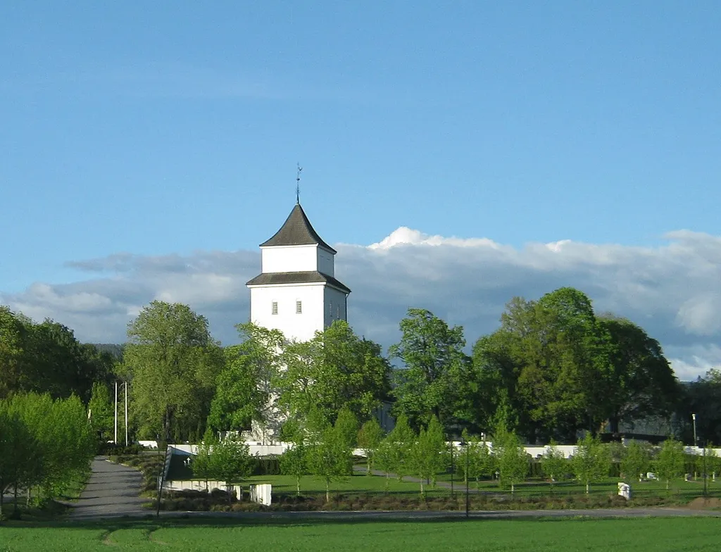 Haug kirke i Hokksund, Buskerud