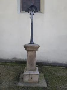 cross in Jílové u Prahy beside the church