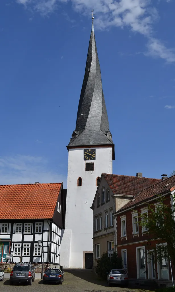 Baudenkmal Lage Nr. 7 - Kirche Heiden Kirchplatz 9