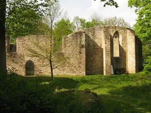 Zwei Kirchenruinen Am Burgstein 3 (bei)