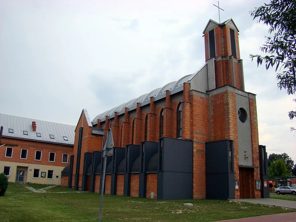 Kościół Zesłania Ducha Świętego w Częstochowie, wybudowany w latach 2006-2008.