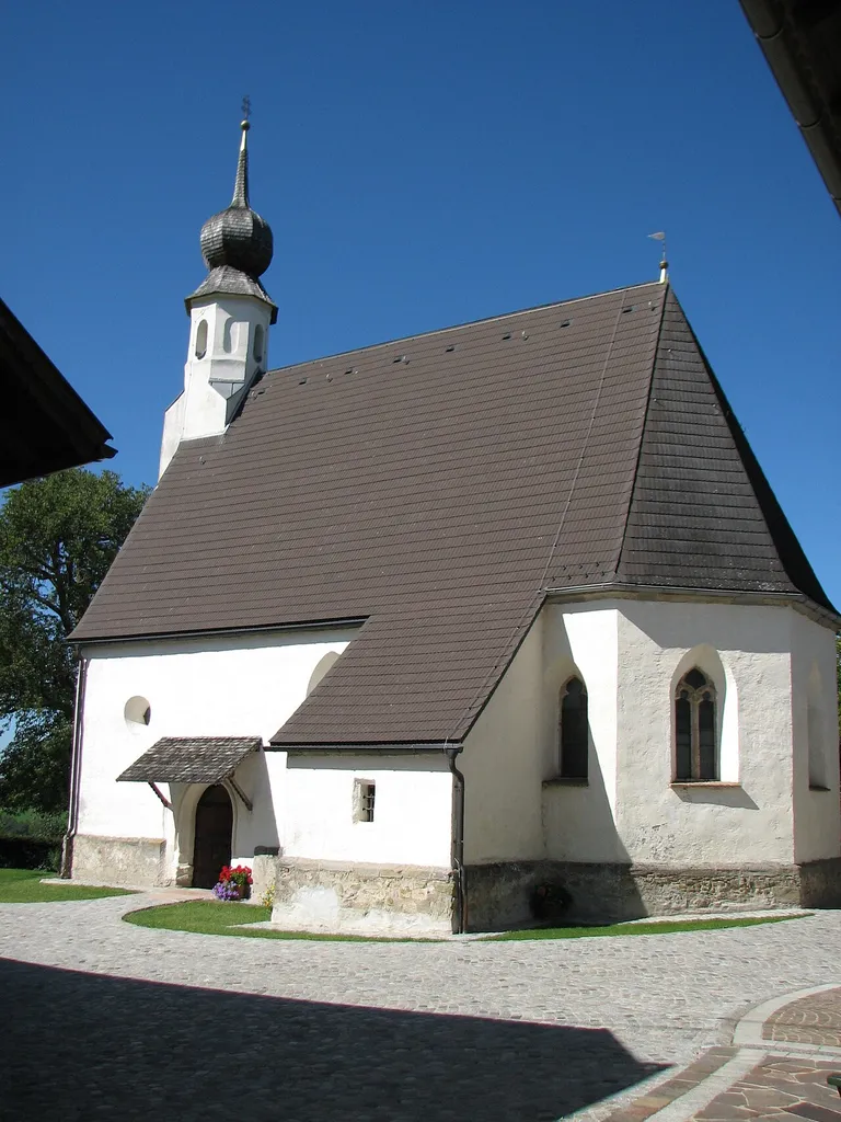 Kath. Filialkirche hl. Kreuz