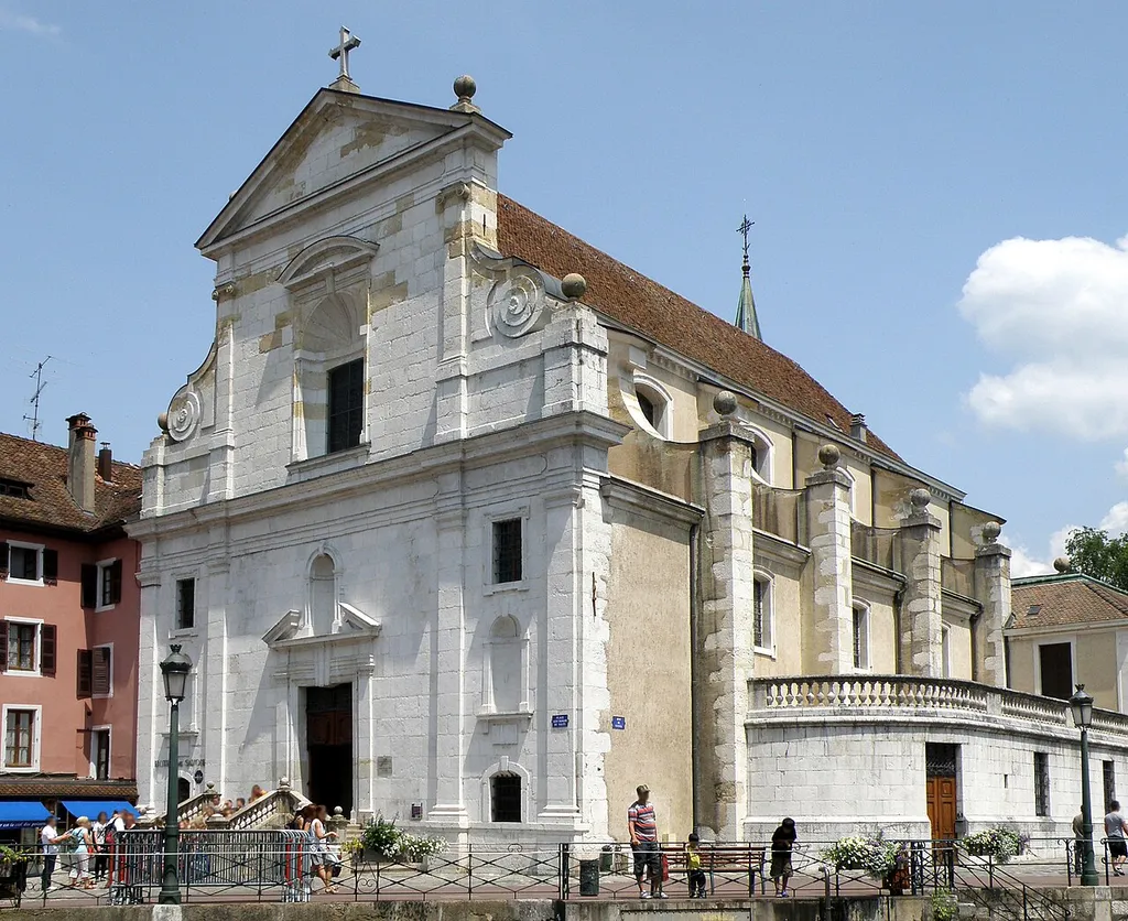 Annecy, ville et préfecture du département de la Haute-Savoie (région Rhône-Alpes, France). Église Saint-François-de-Sales.
