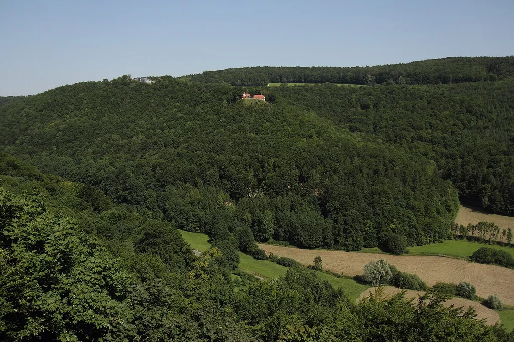 Burgstall Wolkenstein - Ansicht des Burgberges aus westlicher Richtung