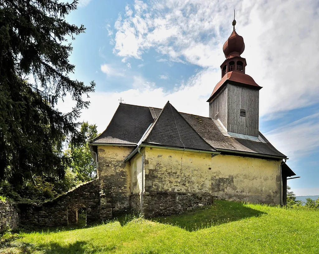 Subsidiary church Saint Lawrence and churchyard in Lorenzenberg #68, municipality Micheldorf, district Sankt Veit, Carinthia, Austria, EU