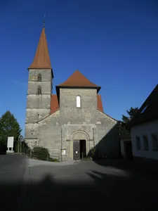 Evangelisch-lutherische Pfarrkirche, ehemalige Benediktinerklosterkirche Sankt Peter und Paul