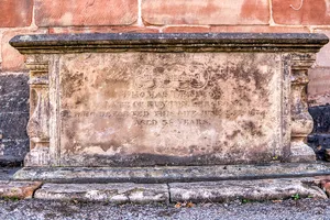 Bennion/Lewis Memorial Abutting East End Of Vestry Of Church Of St Oswald