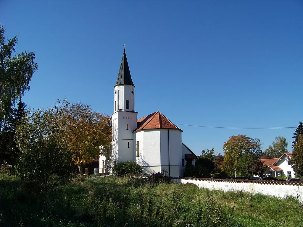 Schwimmbach, Leiblfinger Straße 8. Kath. Filialkirche St. Markus, Neubau von 1855; mit Ausstattung.
