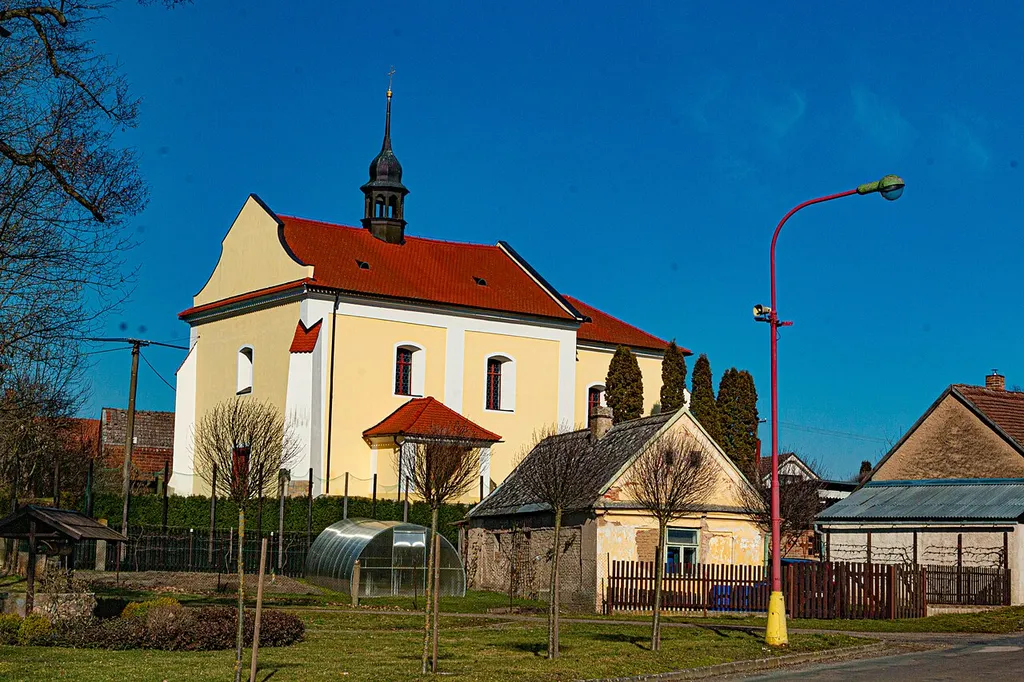 Kostel svatého Václava ve Staré Vodě