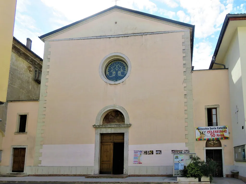 prospetto principale della chiesa
