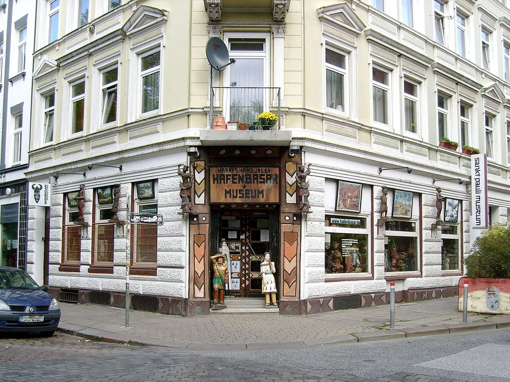 Harrys Hamburger Hafenbasar - an exotics shop of a former sailor, also used as museum. The Hafenbasar is a well known touristic attraction in Hamburg-St. Pauli, Germany.