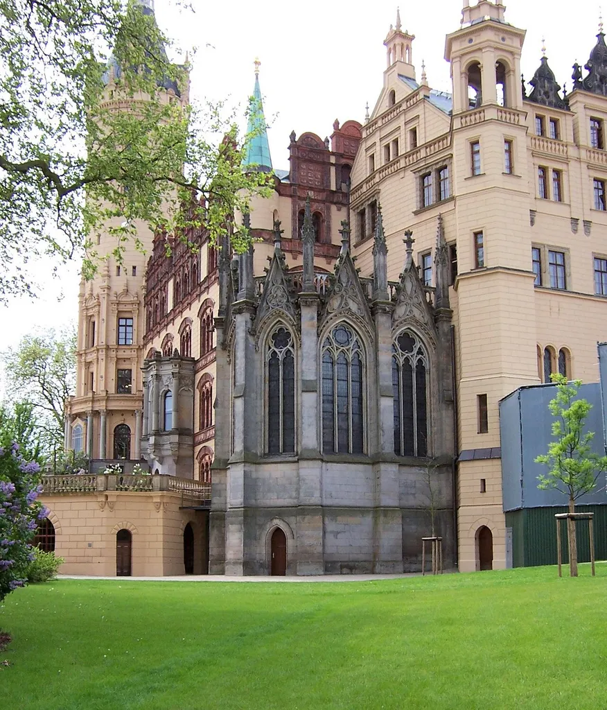 Exterior view of neo-gothic chancel, castle chapel, Schwerin castle