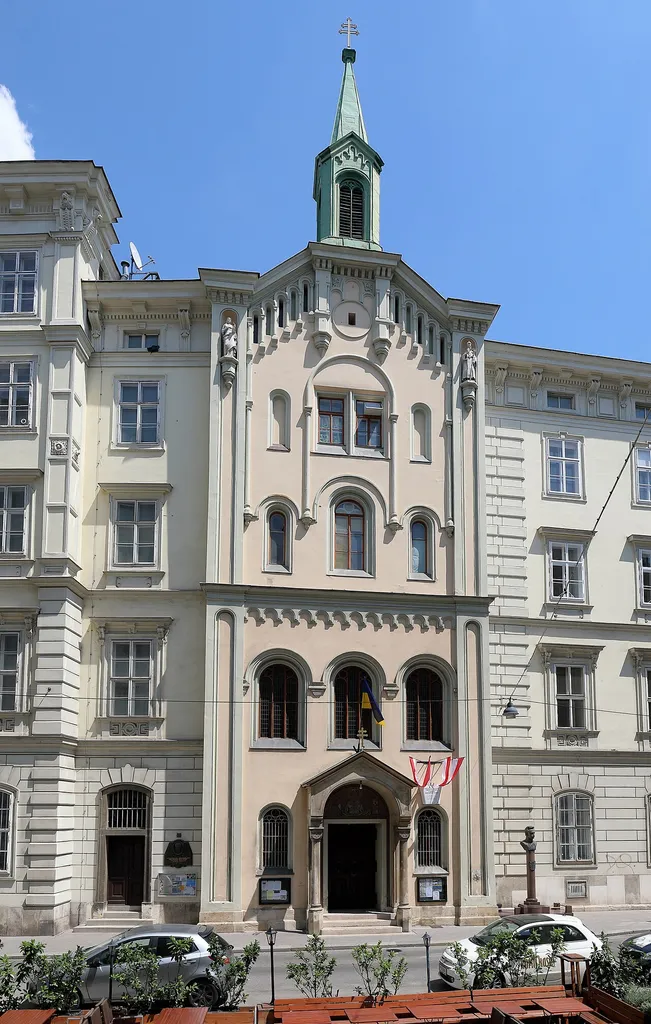 Die ukrainisch-unierte und griechisch-katholische Barbarakirche an der Adresse Postgasse 8A im 1. Wiener Gemeindebezirk Innere Stadt.Die Kirche wurde von 1652 bis 1654 von den Jesuiten errichtet. Nach der Aufhebung des Jesuitenordens (24. Juli 1773) durch Joseph II. und der Schließung des Konvikts stiftete Maria Theresia am 7. Oktober 1775 Konvikt und Kirche der griechisch-katholischen Kirche als Seminar (Barbareum). 1784 wurde das Seminar aufgehoben und eine Pfarre errichtet. Um 1852 wurde die Kirche von Paul Sprenger in den Gebäudekomplex des neu erbauten Hauptpostamtes integriert und neu fassadiert.