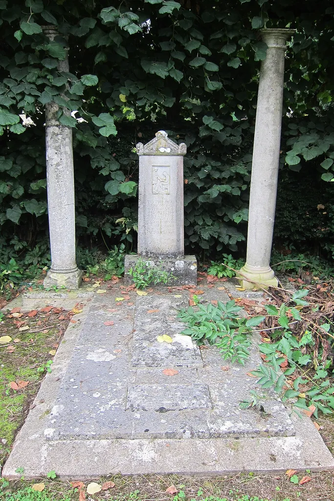 Thomas Jolliffe Monument In Churchyard, About 50 Metres South East Of Church Of St Peter And St Paul