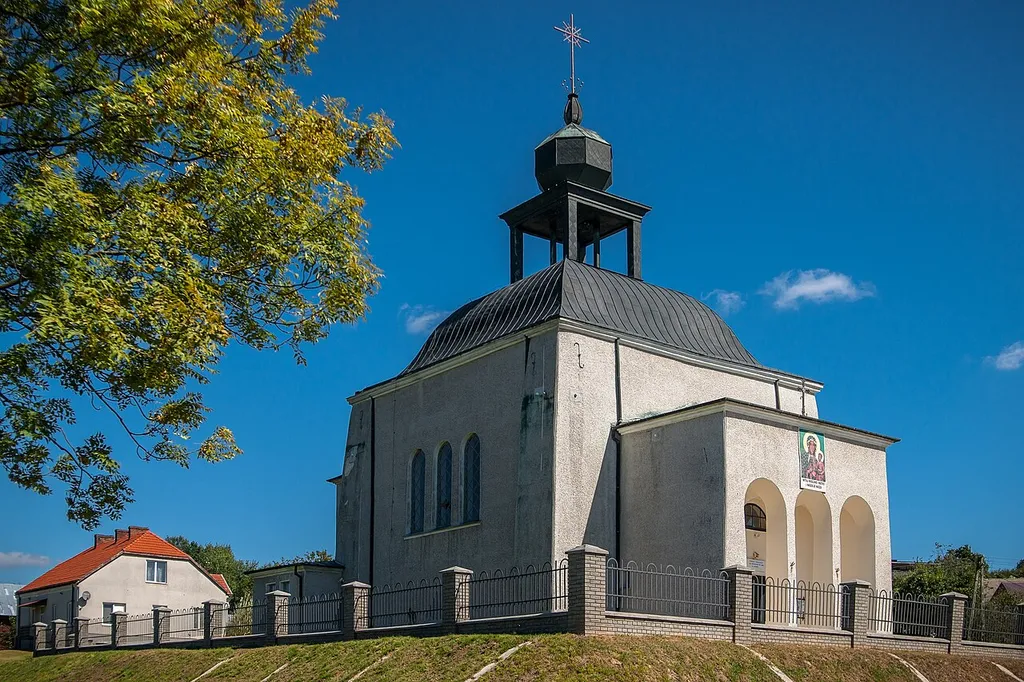 Branew - kościół parafialny p.w. św. Anny, 1936-1942
