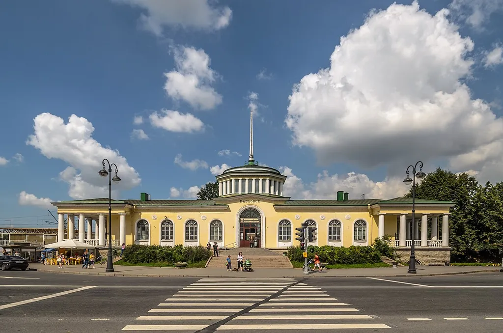 Railway Station in Pavlovsk