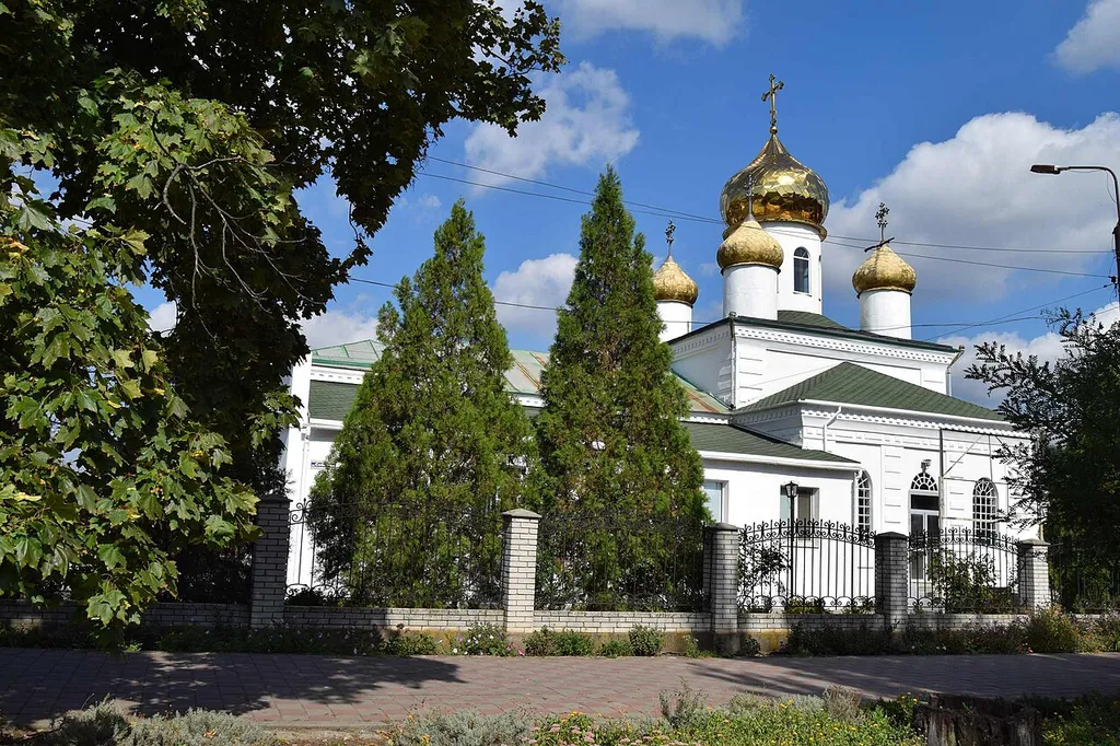 Свято-Володимирський собор, Вільнянськ, вул. Соборна (Леніна), 37