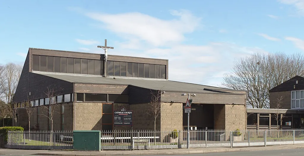 St Benet's Church, Netherton from St Oswald's Road.