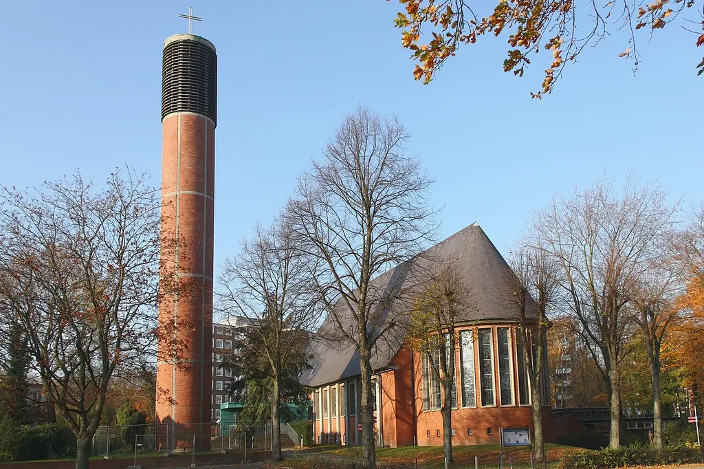 Kirche „Zu den 12 Aposteln“, Hamburg-Lurup