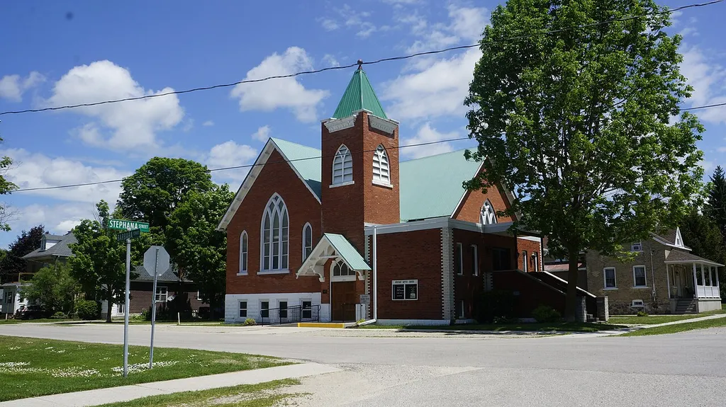Neustadt Baptist Church (church building in West Grey, Ontario)