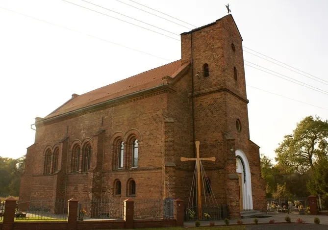Krasna Góra - rzymskokatolicki kościół filialny p.w. Macierzyństwa NMP, 1826