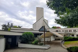 Dio Padre Church