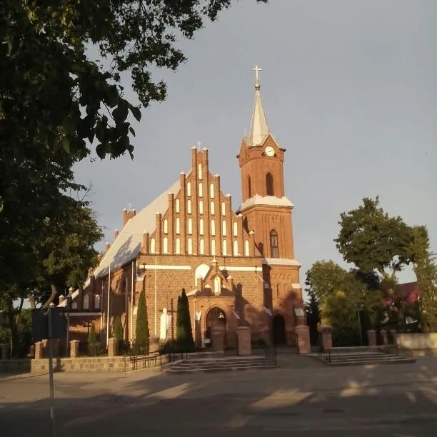 Kościół Wniebowstąpienia Najświętszej Maryi Panny w Dzierzgowie, XVI wiek, wieża i kaplica - XIX