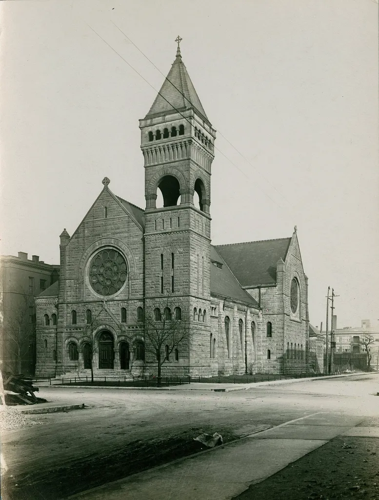 " St. Elizabeth's, 41st and Wabash Ave."--Photograph verso