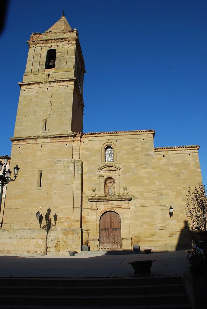 Iglesia parroquial de San Martín, en Alberite (La Rioja - España)