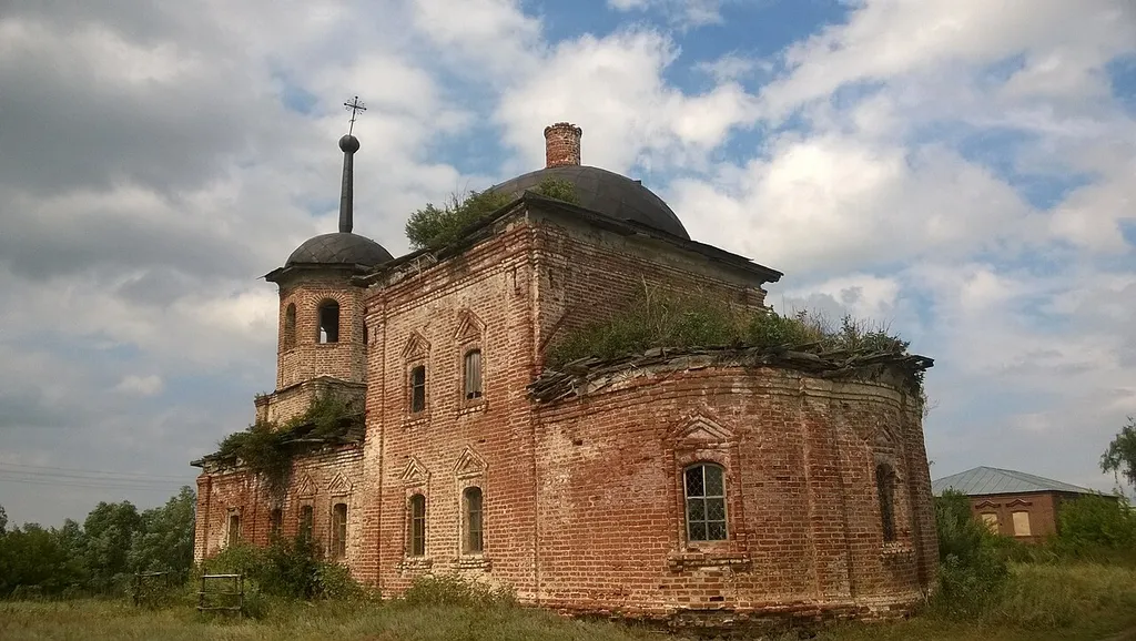 Тихвинско-Богородская церковь. Базяково. Алексеевский р-н. РТ. Август 2014