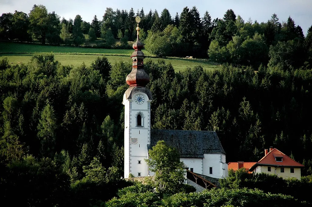 Parish church Saint George and cemetery at Friedlach, municipality Glanegg, district Feldkirchen, Carinthia, Austria, EU