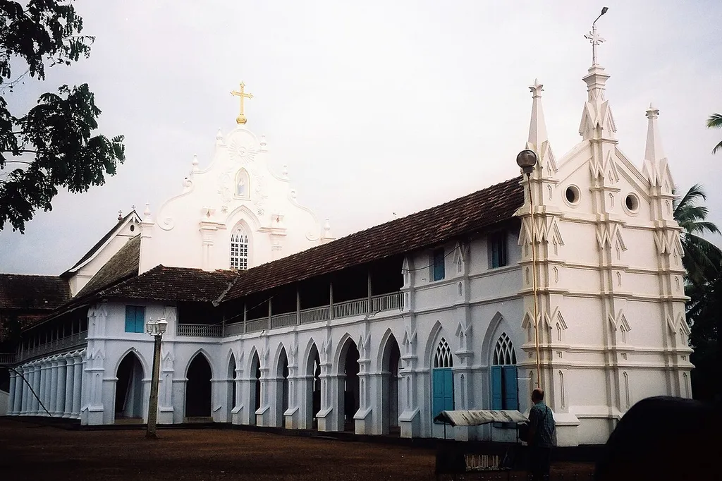 Palayur Church is the oldest Christian church in India and one of the seven founded by St Thomas the Apostle in 52 AD.