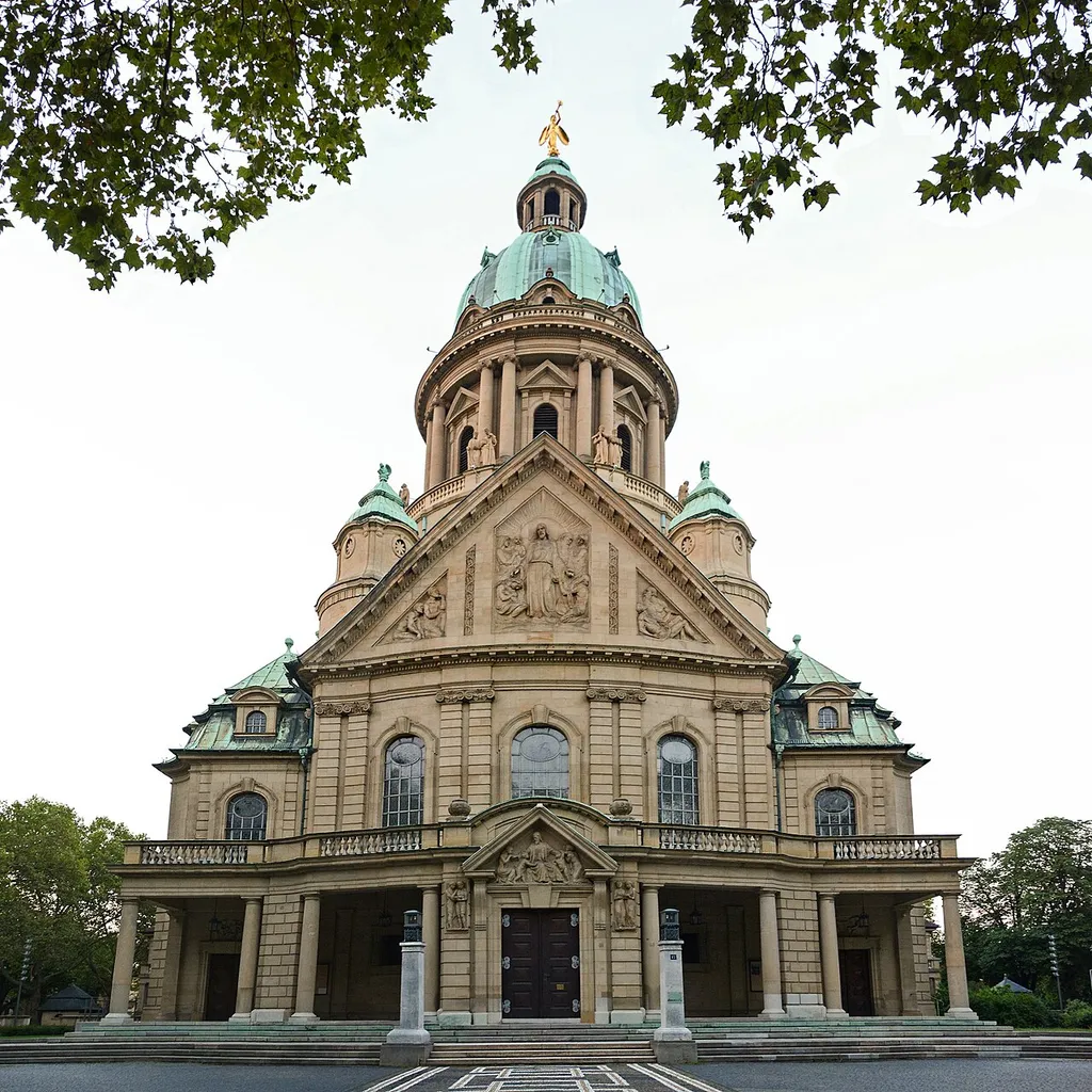 Christ Church, Mannheim, front view from Sophienstr. in the evening