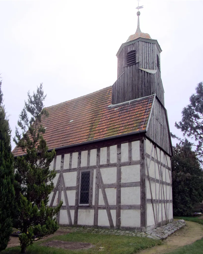 Kirche in Uebigau-Wahrenbrück OT Kauxdorf