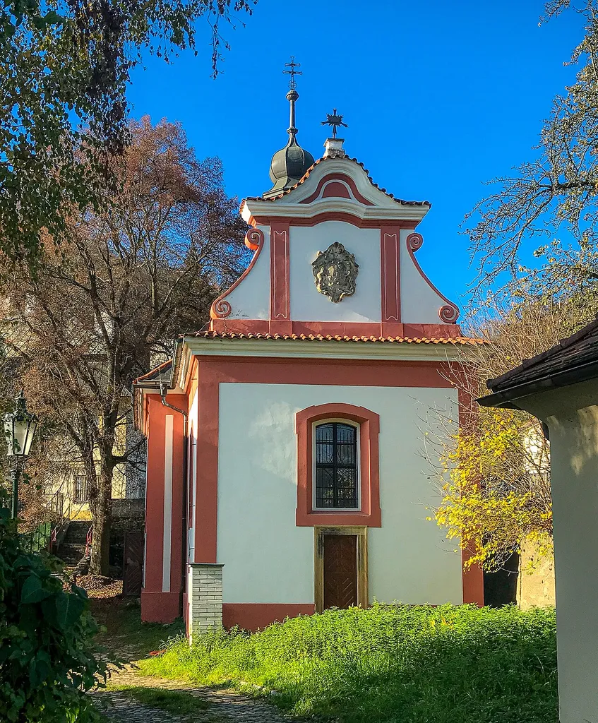 Malá Chuchle kostel Panny Marie
