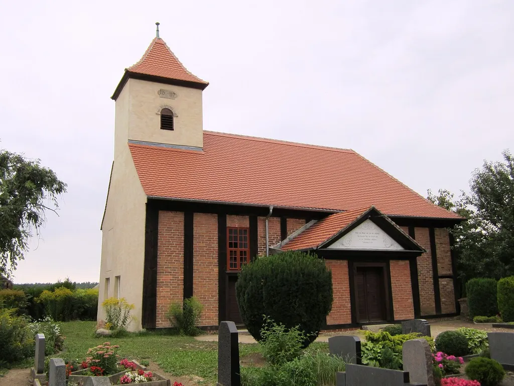 Lebus Ortsteil Wulkow. Die Kirche steht unter Denkmalschutz.
