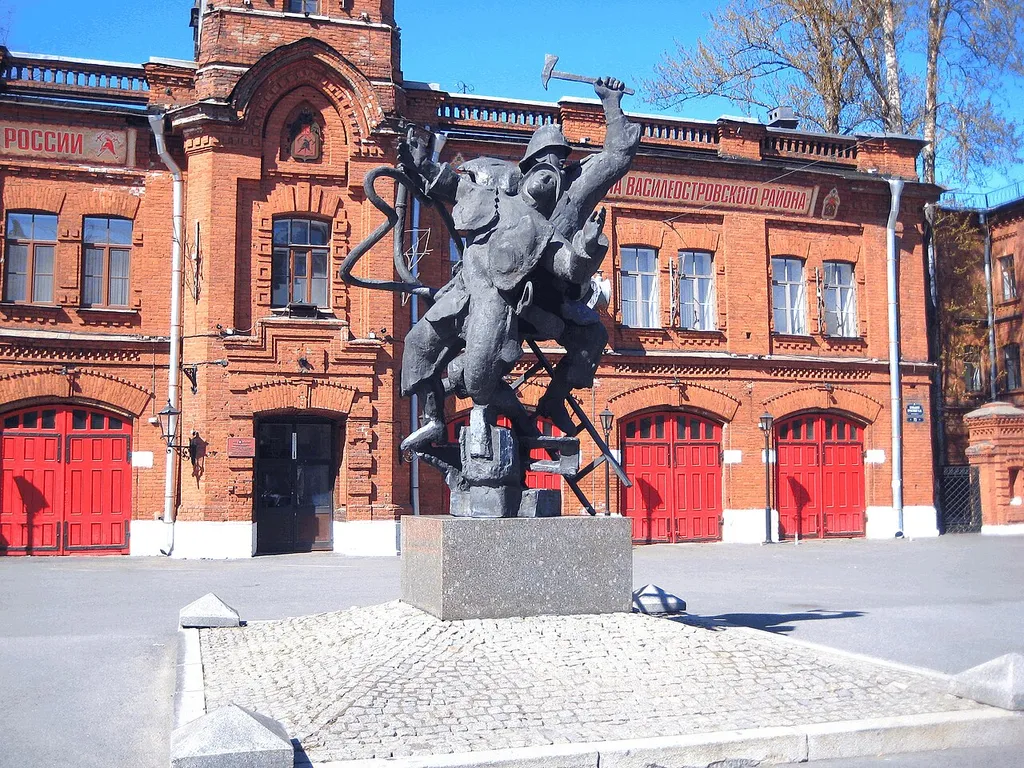 Monument to firefighters in Saint Petersburg