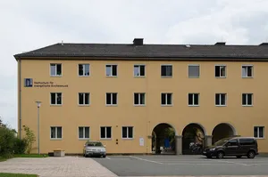 Universität